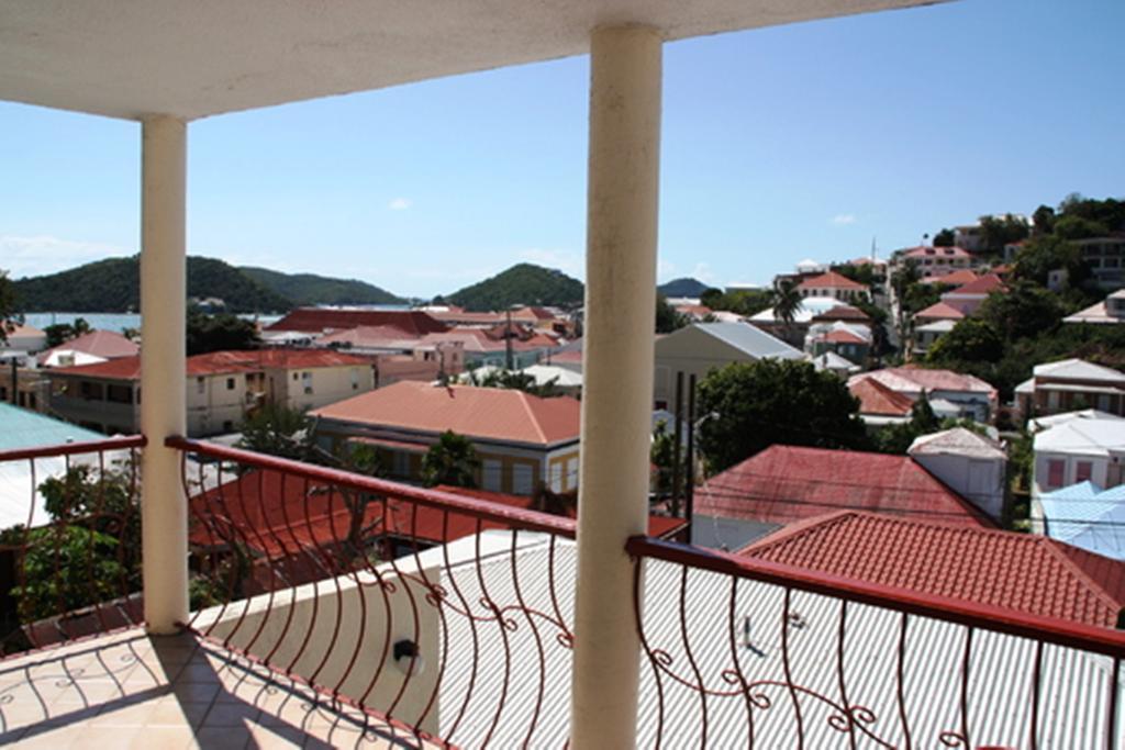 Bunker Hill Hotel Charlotte Amalie Room photo